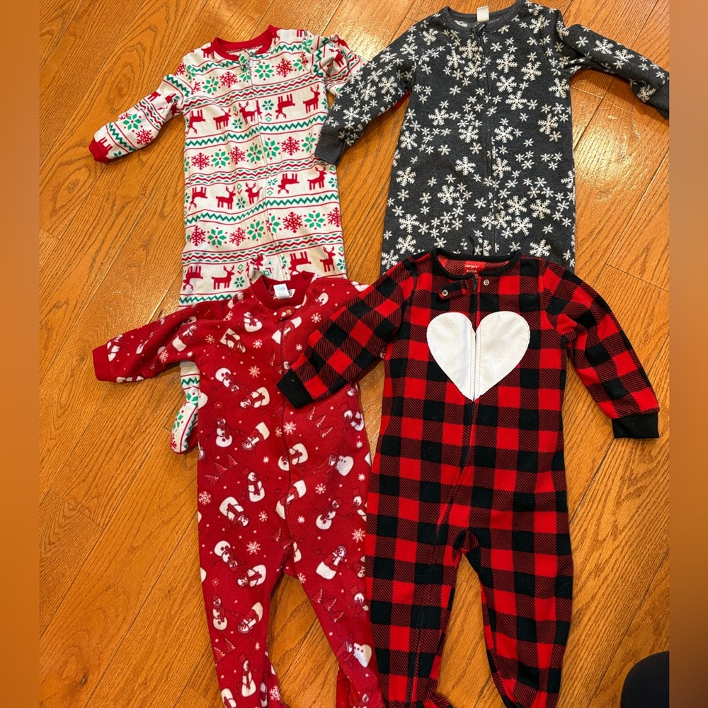 Toddler Fleece Footed Pajamas Lot 4 | 24M 2T | Holiday Winter PJs